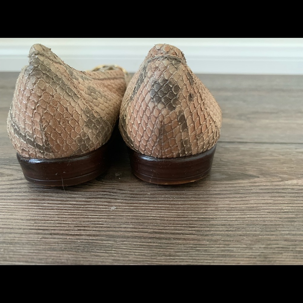 Flats - Picture 3 of 8